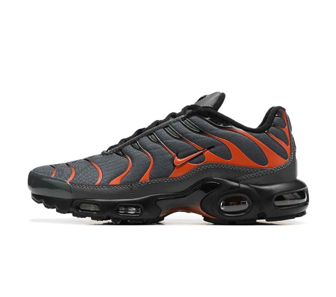 Tênis Nike Air Max Plus Tn Safety Orange